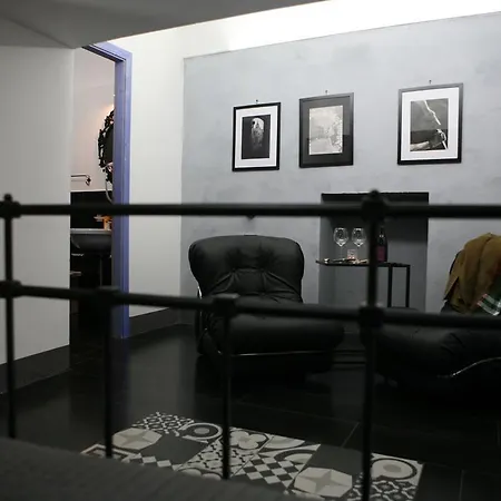 Alojamento de Acomodação e Pequeno-almoço A Mo Casa