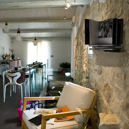 A Mo Casa Bed and Breakfast