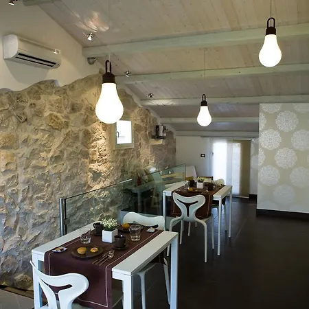 Alojamento de Acomodação e Pequeno-almoço A Mo Casa